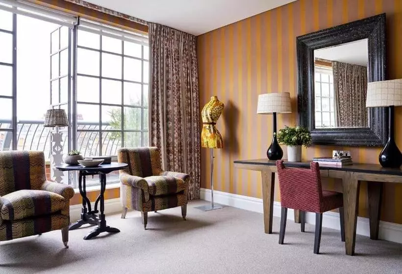 Deluxe-huone Parveke, The Soho Hotel, Firmdale Hotels