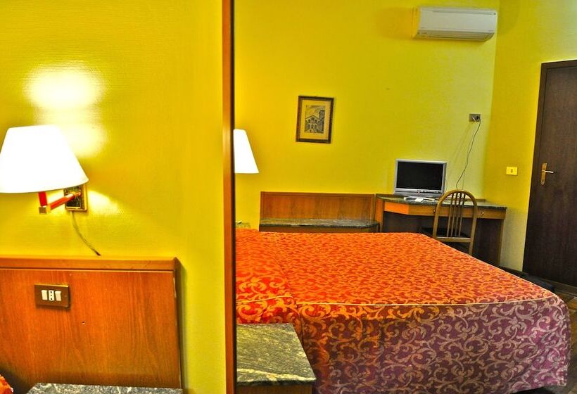 标准单人间, Vecchia Milano