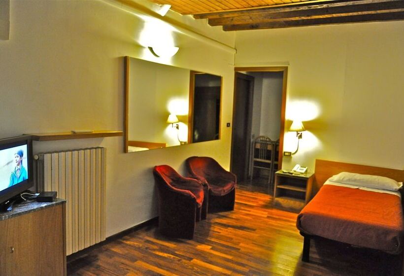 اتاق استاندارد یک نفره, Vecchia Milano