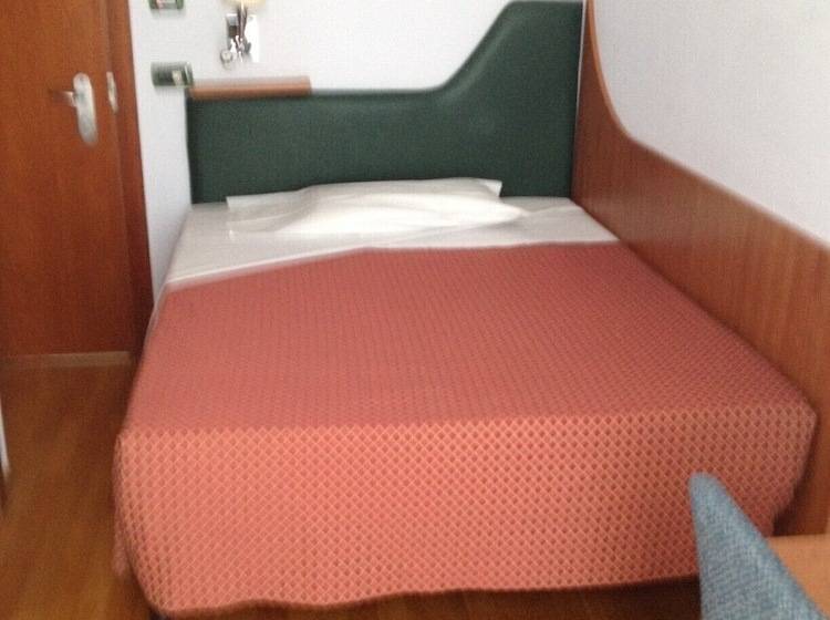 חדר סטנדרט יחיד, West Florence