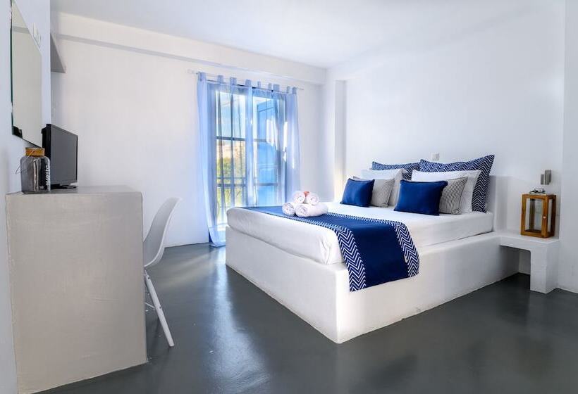 标准间带游泳池, John S Rooms & Studios