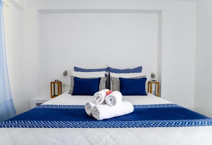 标准间带游泳池, John S Rooms & Studios