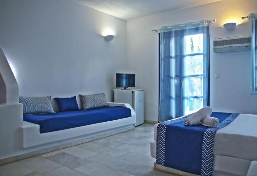 带泳池的标准三人间, John S Rooms & Studios