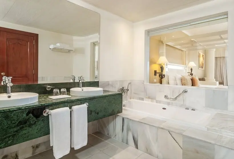 سوییت جونیور لوکس, Bahia Principe Escape Runaway Bay - Adults Only - All Inclusive