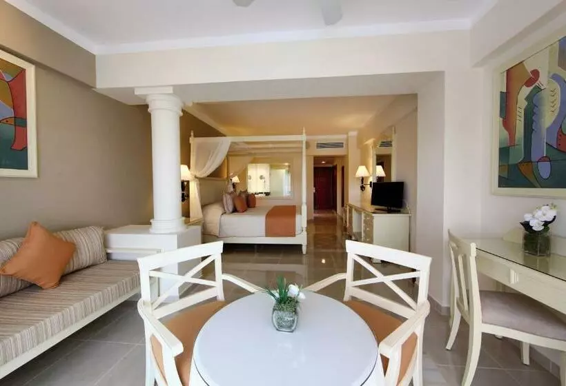 سوییت جونیور لوکس, Bahia Principe Escape Runaway Bay - Adults Only - All Inclusive