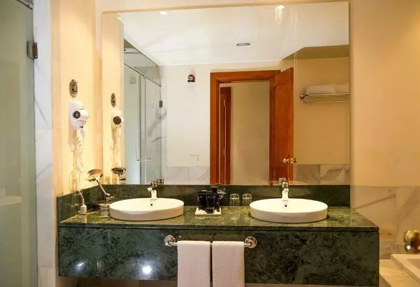 سوییت جونیور لوکس, Bahia Principe Escape Runaway Bay - Adults Only - All Inclusive