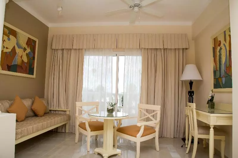 سوییت جونیور لوکس, Bahia Principe Escape Runaway Bay - Adults Only - All Inclusive