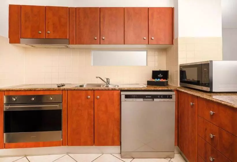 Suite 2 Soveværelser, Mantra Mooloolaba Beach