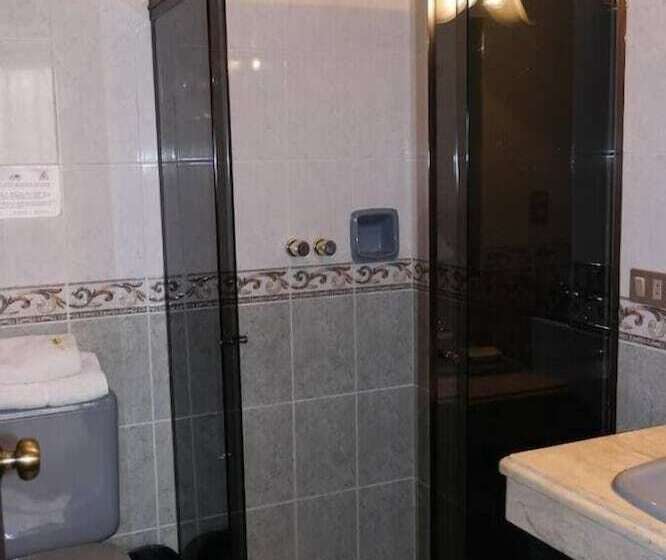 سوییت جونیور, Apart Hotel La Corona