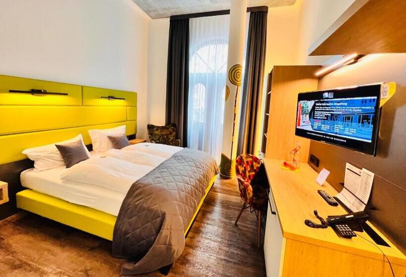스탠다드 룸, Arthotel Magdeburg