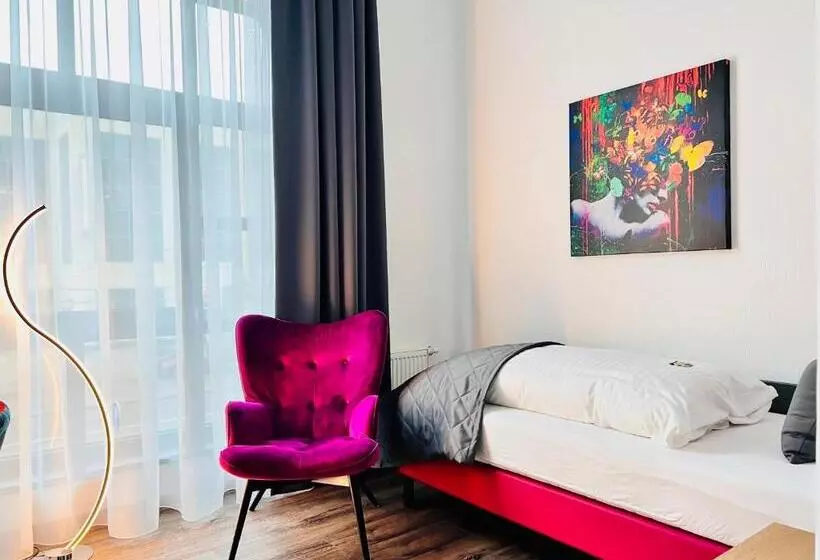 スタンダードシングルルーム, Arthotel Magdeburg