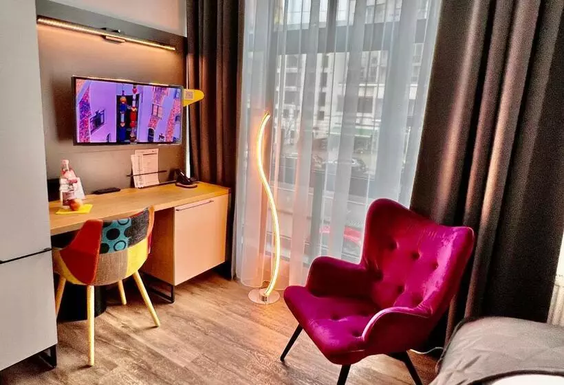 スタンダードシングルルーム, Arthotel Magdeburg