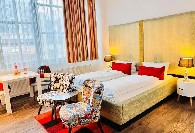 デラックスルーム, Arthotel Magdeburg