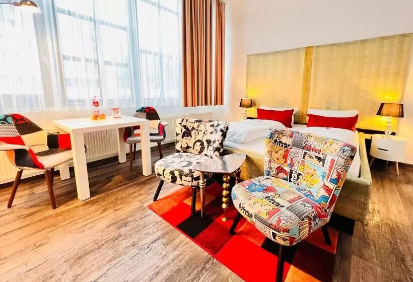 デラックスルーム, Arthotel Magdeburg