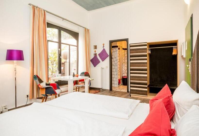 Comfort room with terrace, Arthotel Magdeburg