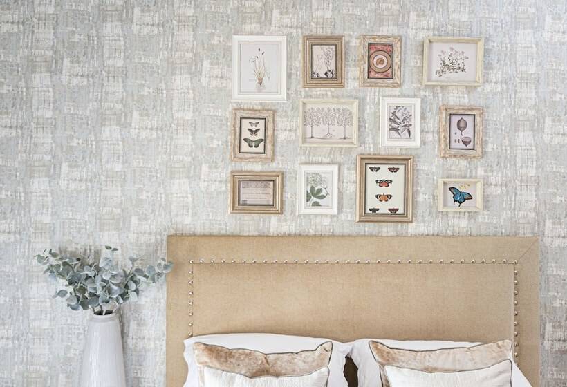 Семейный Номер, Bartley Lodge