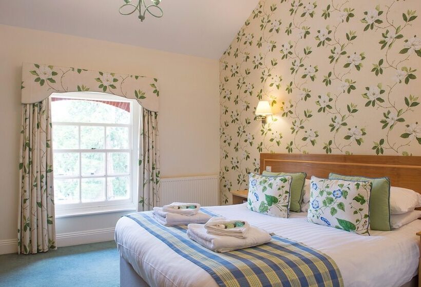 חדר משפחתי, Bartley Lodge