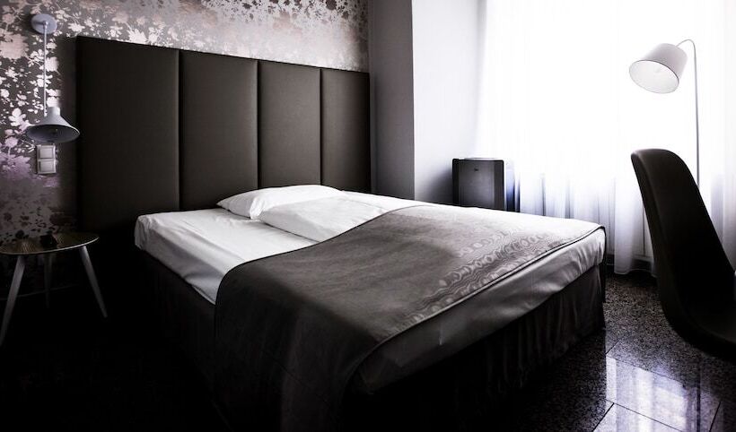 スタンダードシングルルーム, Boutique Hotel Dom   Rooms & Suites