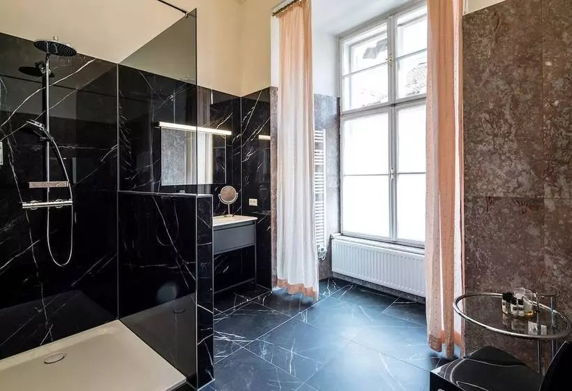 اتاق سوپریور, Boutique Hotel Dom Rooms & Suites