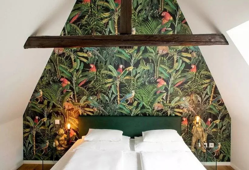 اتاق کلاسیک سه تخته, Boutique Hotel Dom Rooms & Suites