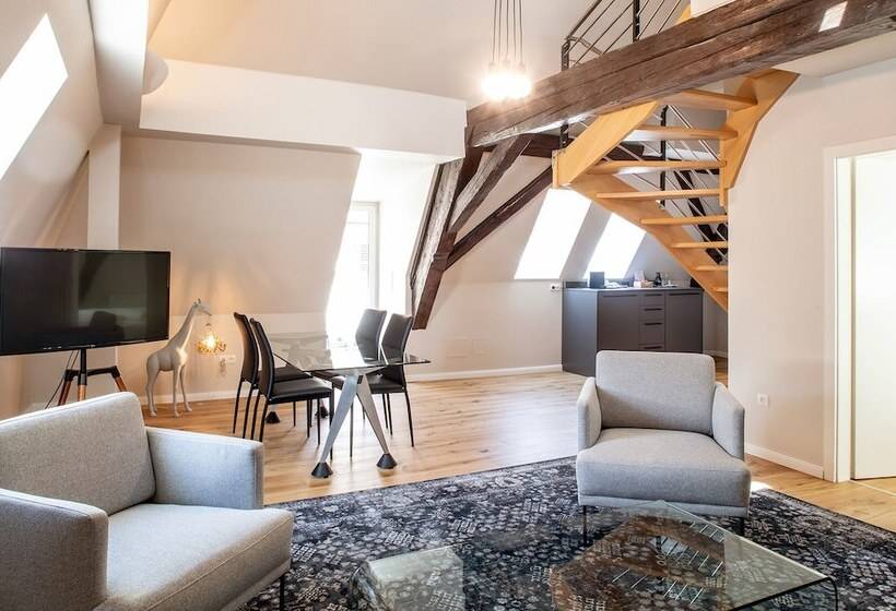 ペントハウススイート, Boutique Hotel Dom   Rooms & Suites