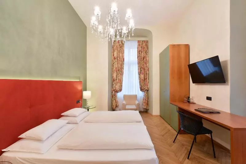 اتاق کلاسیک, Boutique Hotel Dom Rooms & Suites