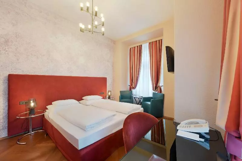 اتاق کلاسیک, Boutique Hotel Dom Rooms & Suites