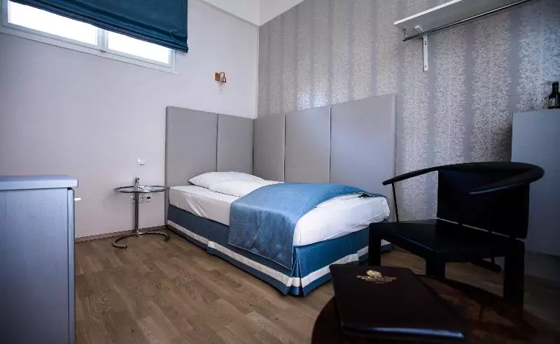 اتاق استاندارد یک نفره, Boutique Hotel Dom Rooms & Suites