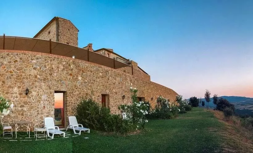 景色の見えるスイートルーム, Castello Di Velona Resort, Thermal Spa & Winery