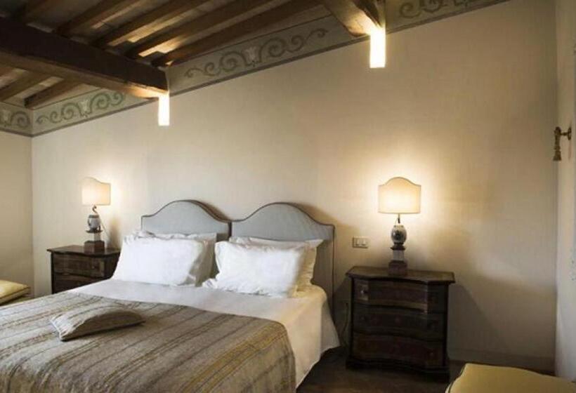 Suite Terasszal, Castello Di Velona Resort, Thermal Spa & Winery
