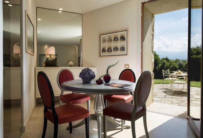 جناح ذو إطلالة, Castello Di Velona Resort, Thermal Spa & Winery