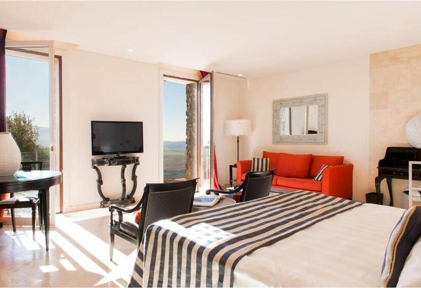 جناح ذو إطلالة, Castello Di Velona Resort, Thermal Spa & Winery