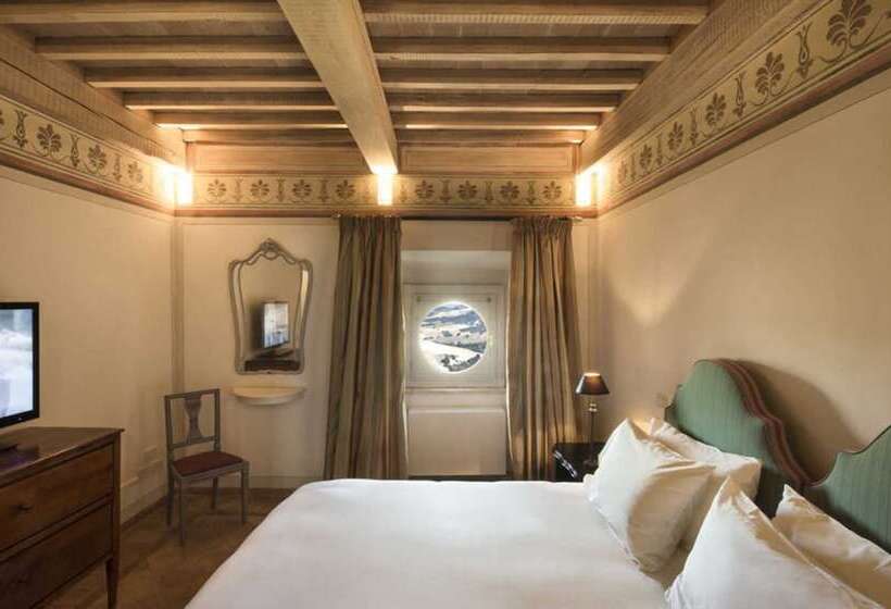 جناح جونيور كلاسيكى, Castello Di Velona Resort, Thermal Spa & Winery