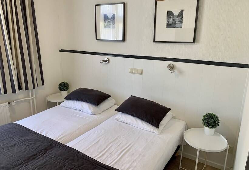 اتاق استاندارد, De La Bourse