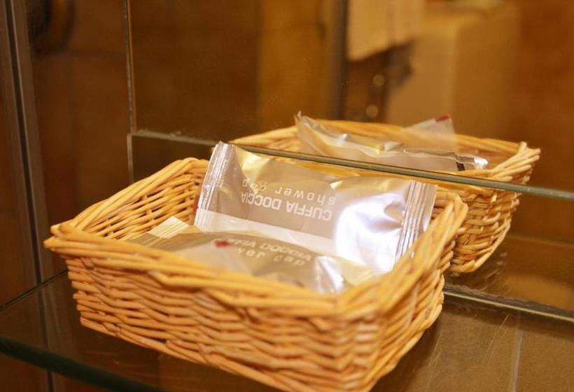 اتاق استاندارد یک تخته با بالکن, Eur