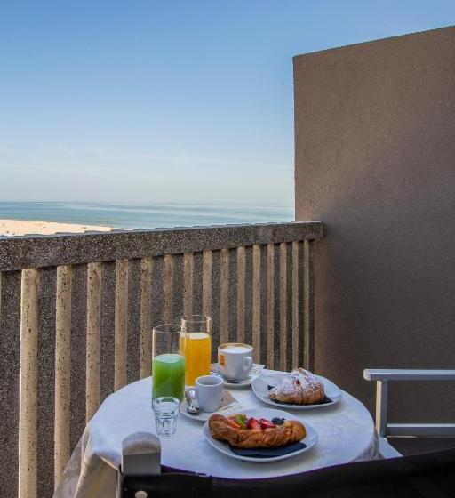 اتاق استاندارد با بالکن, Eur