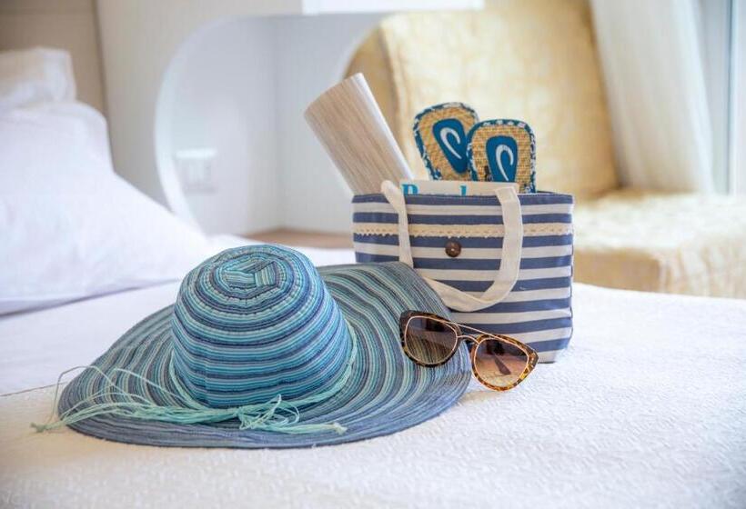 اتاق استاندارد با بالکن, Eur