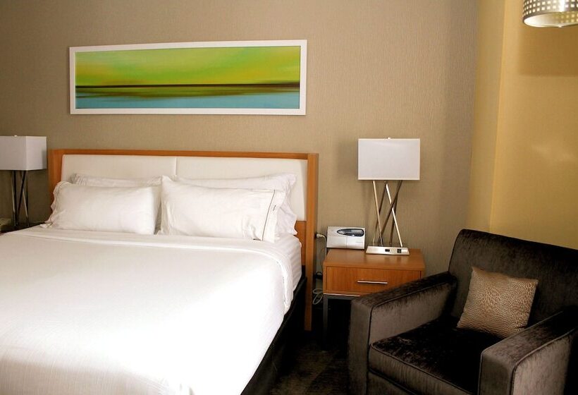 חדר סטנדרט, Holiday Inn Express Hotel & Suites Sherwood Park Edmonton Area, An Ihg