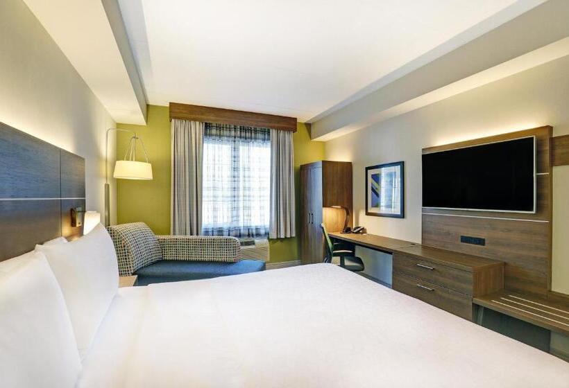 اتاق استاندارد با تخت بزرگ, Holiday Inn Express Whitby Oshawa, An Ihg
