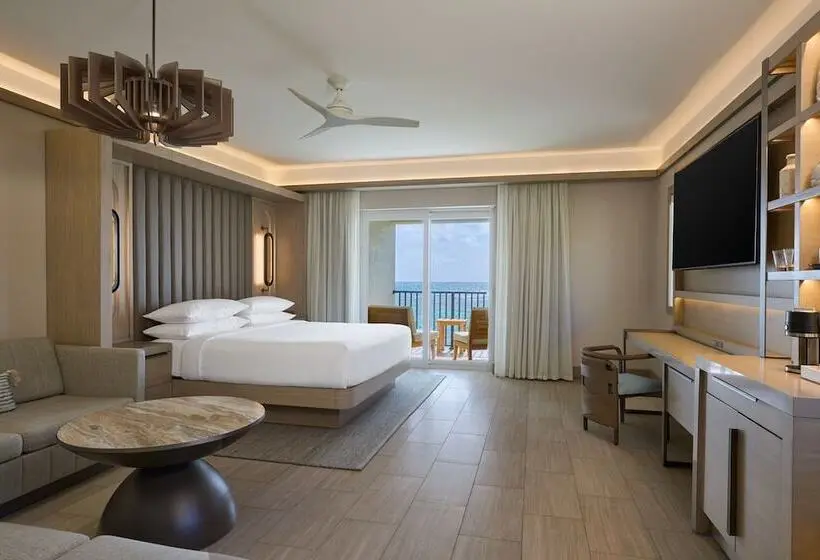 اتاق لوکس با بالکن و چشم‌انداز دریا, Jw Marriott St. Maarten Beach Resort & Spa