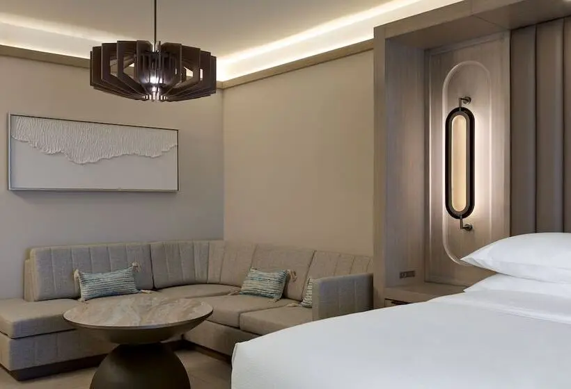 اتاق لوکس با بالکن و چشم‌انداز دریا, Jw Marriott St. Maarten Beach Resort & Spa
