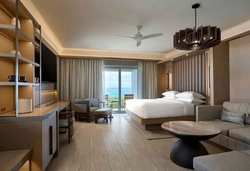 اتاق لوکس با بالکن و چشم‌انداز دریا, Jw Marriott St. Maarten Beach Resort & Spa