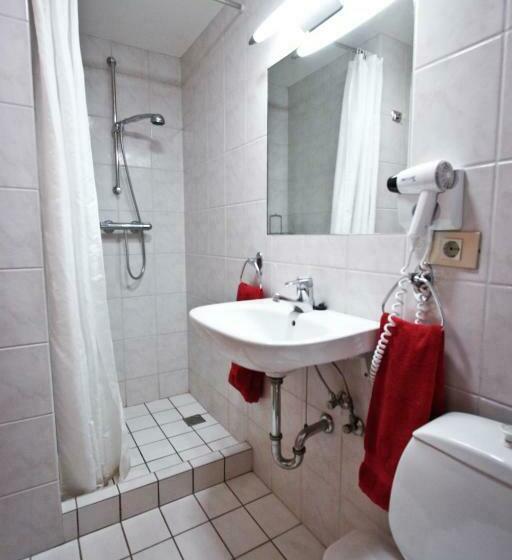 اتاق استاندارد, Orkin