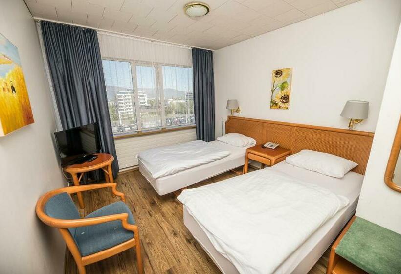 اتاق استاندارد, Orkin