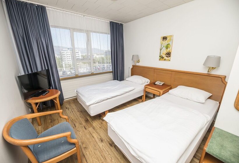 اتاق استاندارد, Orkin