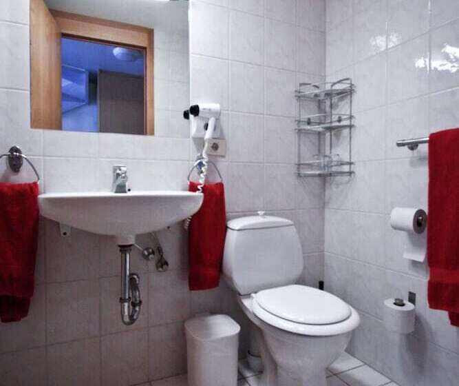 اتاق استاندارد چهار تخته, Orkin