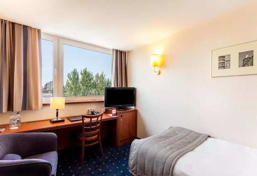 اتاق استاندارد یک نفره, Qubus Hotel Legnica