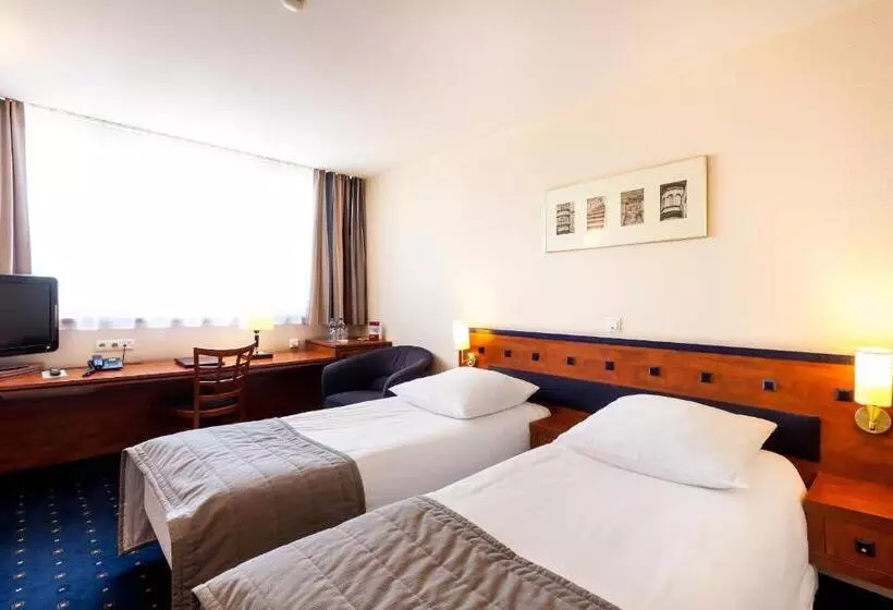 اتاق استاندارد, Qubus Hotel Legnica