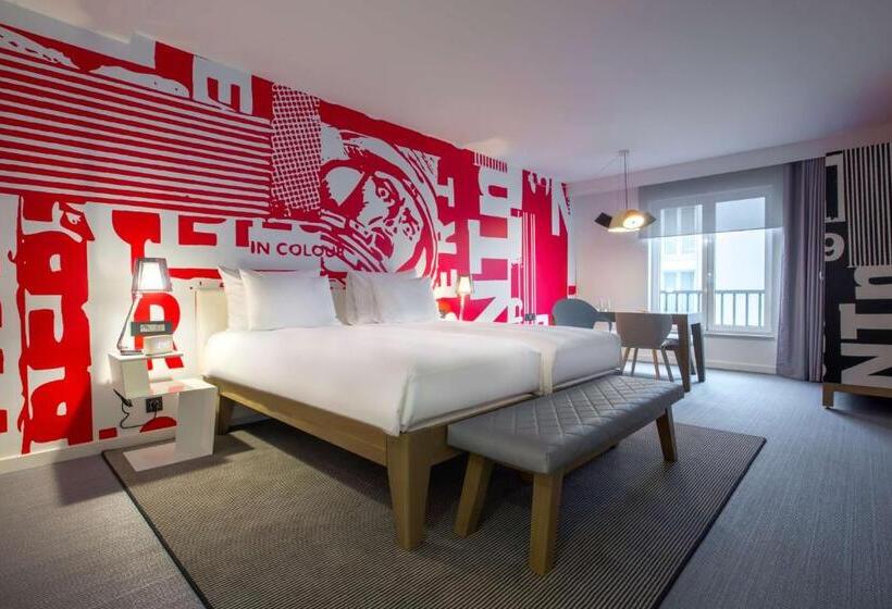 StandaardKamer, Radisson Red Brussels