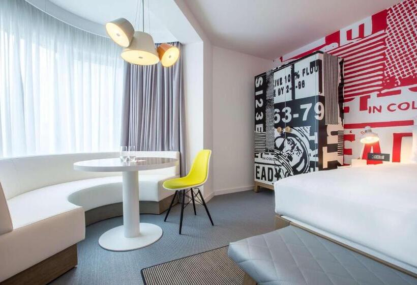 Superior Kamer, Radisson Red Brussels